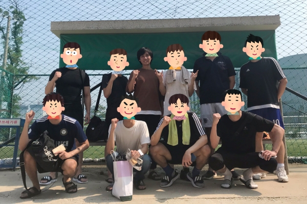 韓国のサッカーグループ
