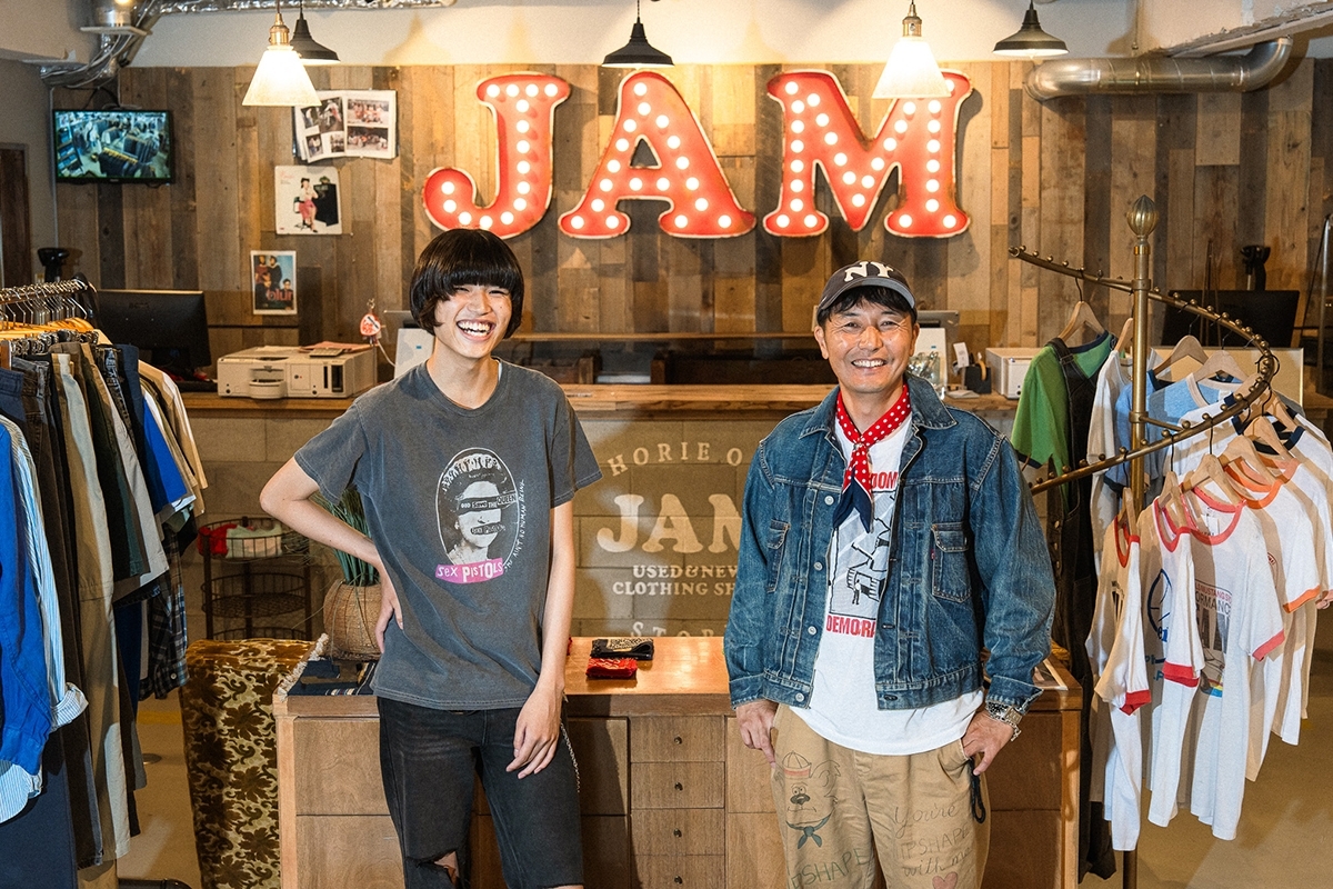 日本最大級のインポート古着専門店「古着屋JAM」
