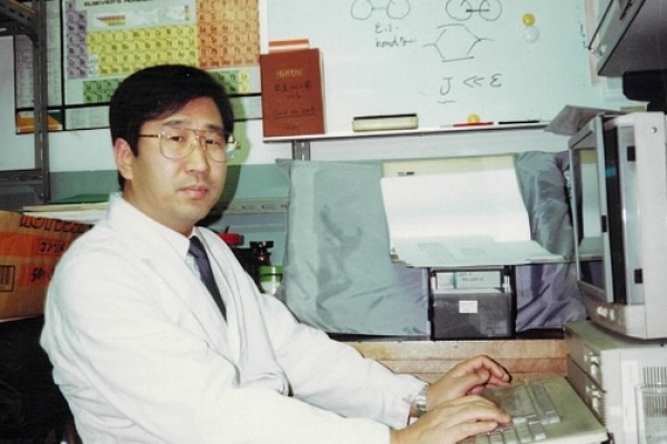 北川進教授